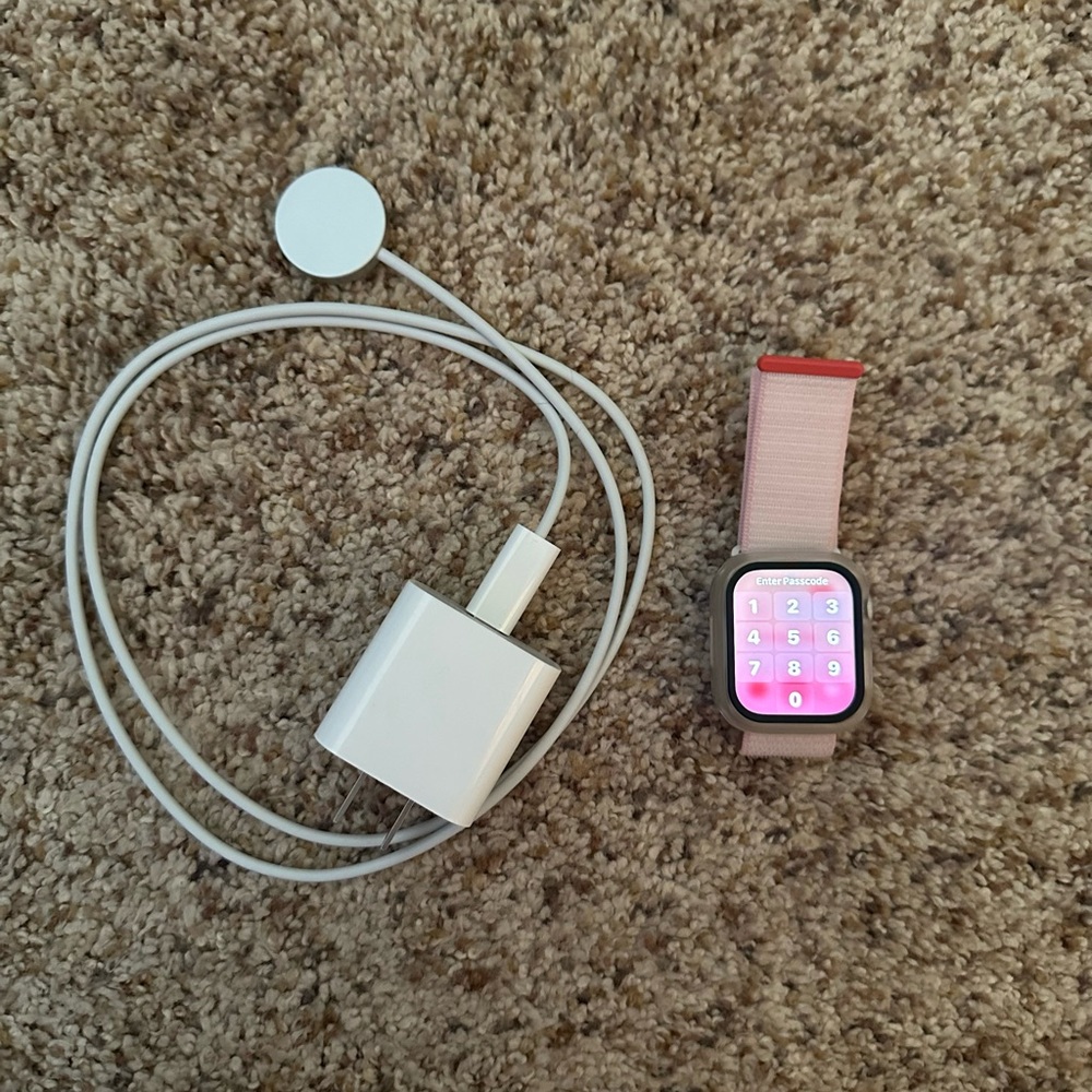 Apple Watch Series 8 - 41mm starlight